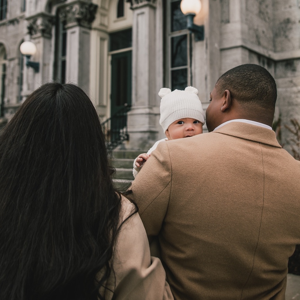 Just a mom clearing out her closet!